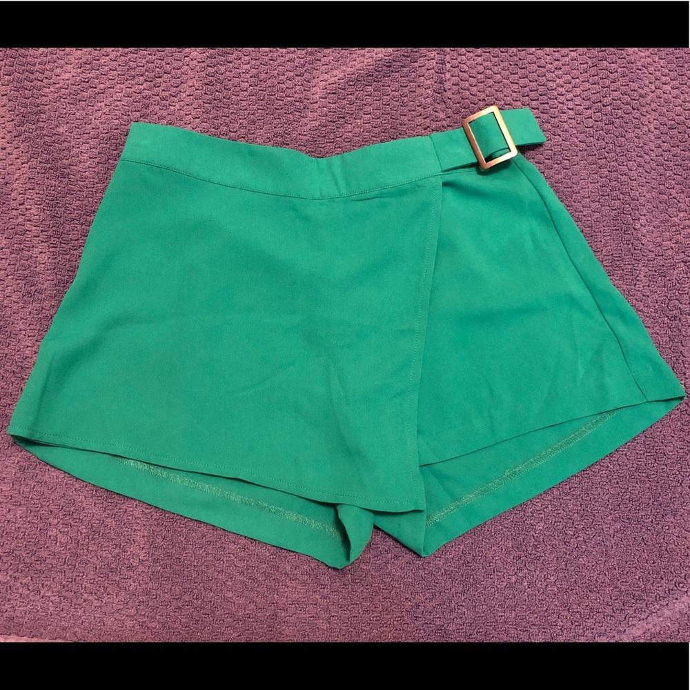 Forever 21 dressy shorts - Women's XS